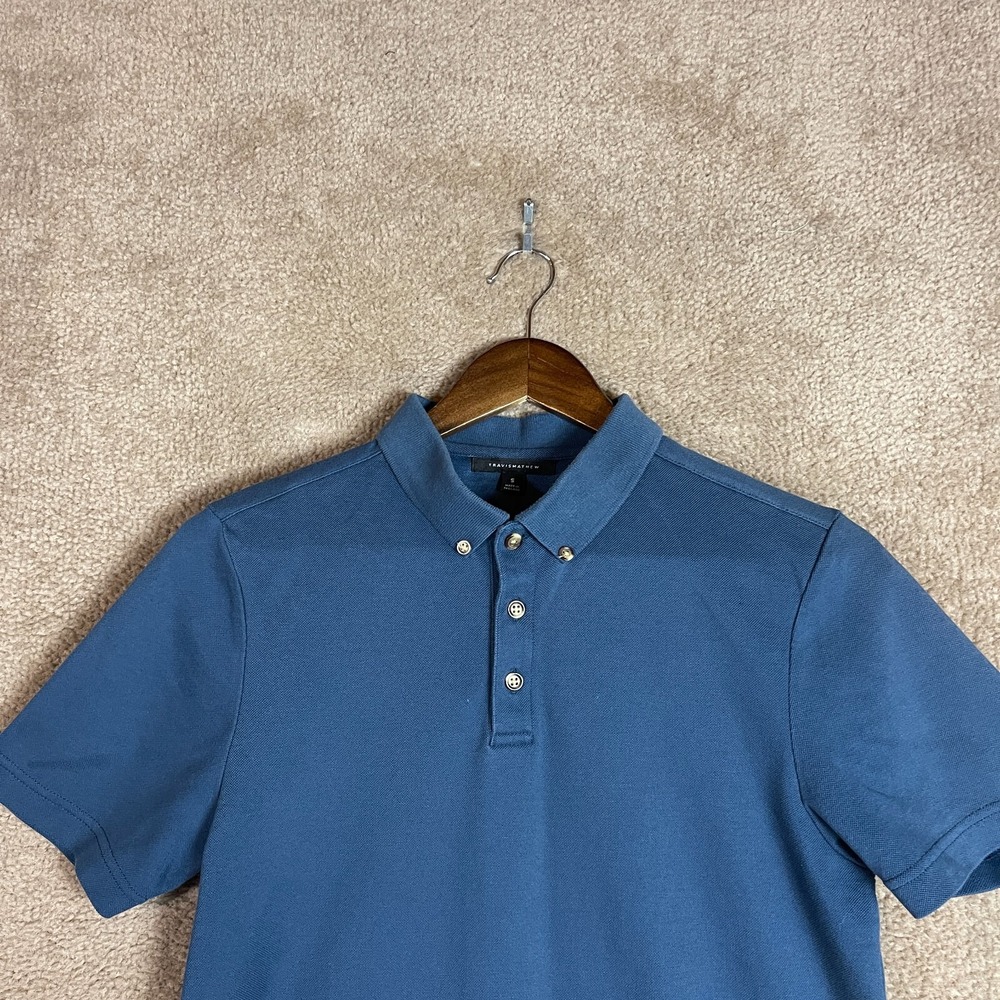 Travis Mathew Polo Shirt Mens Small S Blue‎ Button Down Short Sleeve Pique Golf - Picture 2 of 9